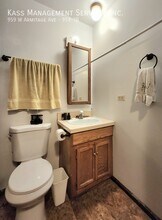 959 W Armitage Ave in Chicago, IL - Building Photo - Building Photo