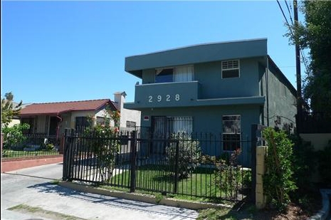 2928 Carmona Ave in Los Angeles, CA - Building Photo - Building Photo