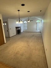 69 Ashford Dr in Cranberry Township, PA - Building Photo - Building Photo
