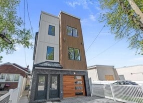 13 Brook St, Unit 2 in Belleville, NJ - Building Photo