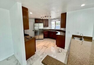67265 Medano Rd in Cathedral City, CA - Building Photo - Building Photo