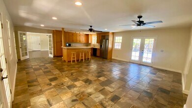 575 N Kalaheo Ave in Kailua, HI - Building Photo - Building Photo
