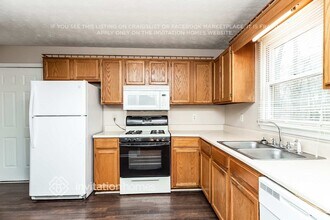 3302 Glynn Mill Dr in Snellville, GA - Foto de edificio - Building Photo