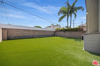 4334 Lyceum Ave in Los Angeles, CA - Foto de edificio - Building Photo