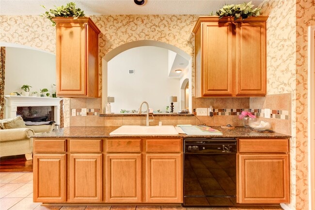 property at 18719 Glenn Haven Estates Dr