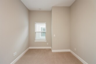 5104 Royal Heath Dr in Houston, TX - Building Photo - Building Photo