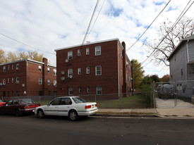 1029 48th St NE Apartamentos