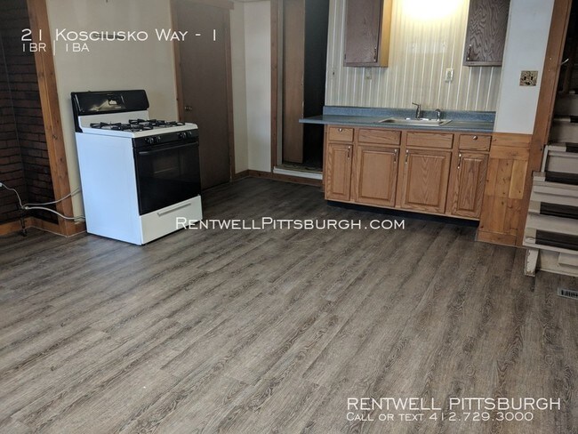 21 Kosciusko Way-Unit -1 in Pittsburgh, PA - Building Photo - Building Photo