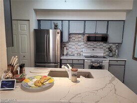 4620 St Croix Ln in Naples, FL - Building Photo