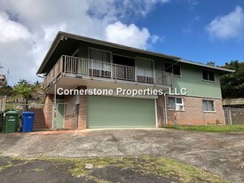45-185-185 Lilipuna Rd in Kaneohe, HI - Building Photo