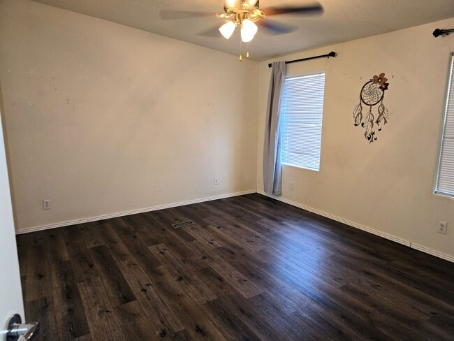 18415 Henry Coe Rd in Peeples Valley, AZ - Building Photo - Building Photo