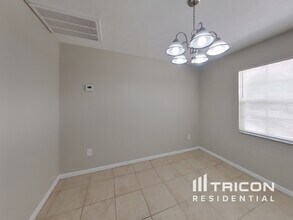1107 Melrose St in Seffner, FL - Building Photo - Building Photo