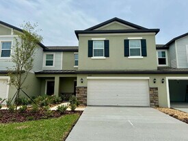 10347 Honey Hammock Wy in San Antonio, FL - Building Photo