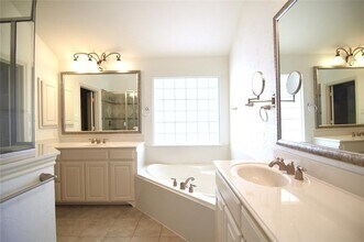 6419 San Saba in Irving, TX - Building Photo - Building Photo