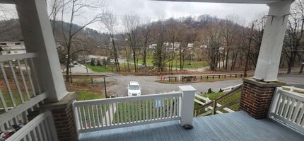 12280 Rail View Ct in Glen Rock, PA - Building Photo - Building Photo