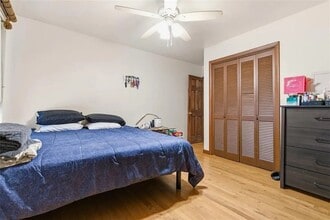 100 S 12th St, Unit 2 in Jeannette, PA - Building Photo - Building Photo