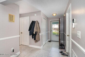 129 Barnacle Pl in Rockledge, FL - Foto de edificio - Building Photo