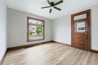 444 E Suttenfield St in Fort Wayne, IN - Building Photo - Building Photo