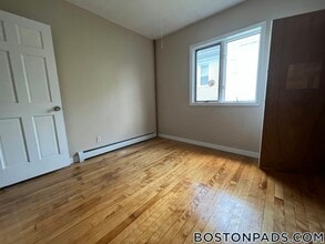 6 Village St in Worcester, MA - Building Photo - Building Photo