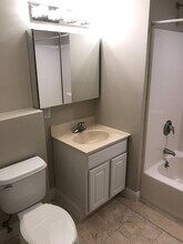 1522 VFW Pkwy, Unit 204 in Boston, MA - Building Photo - Building Photo