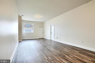 106 S Haven St in Baltimore, MD - Building Photo - Building Photo