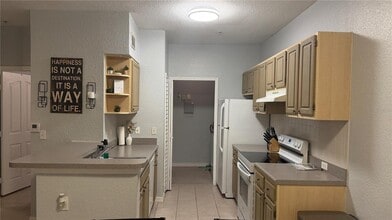 2718 Maitland Crossing Way in Orlando, FL - Foto de edificio - Building Photo