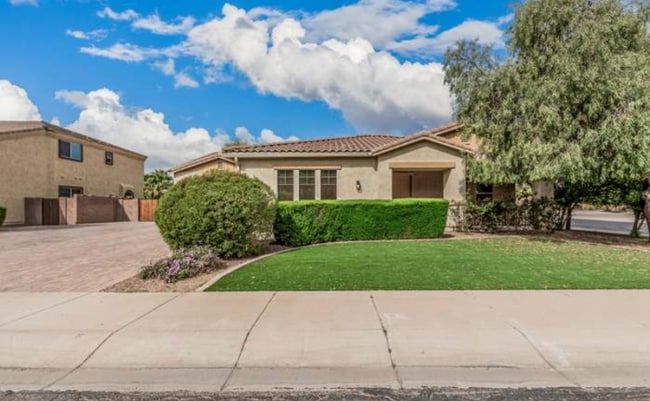 property at 4318 N 180th Dr