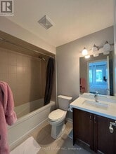 178 Bayview Ave in Georgina, ON - Building Photo - Building Photo