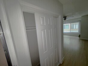 535 S Catalina St in Los Angeles, CA - Building Photo - Building Photo