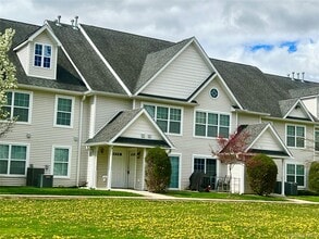 139 Ruth Ct in Middletown, NY - Building Photo - Building Photo