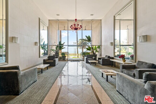 801 Ocean Ave in Santa Monica, CA - Building Photo - Building Photo