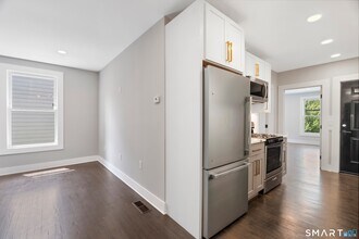 492 Lombard St in New Haven, CT - Building Photo - Building Photo