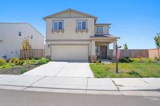 1491 Dorona Ln in Manteca, CA - Building Photo - Building Photo
