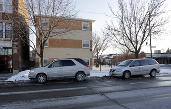 2925 W 59th St in Chicago, IL - Building Photo - Building Photo