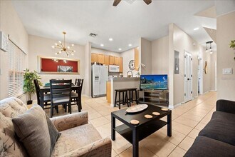 2462 Caravelle Cir in Kissimmee, FL - Building Photo - Building Photo