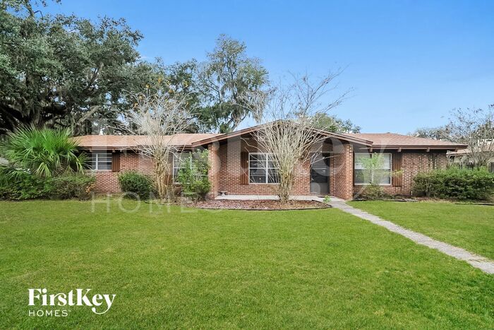 6327 Oak Square W in Lakeland, FL - Building Photo