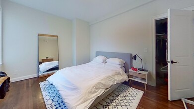 2016 Commonwealth Ave, Unit 4 in Boston, MA - Building Photo - Building Photo