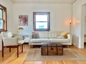 4 Washington St, Unit 2