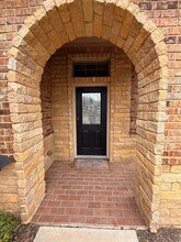 9021 Racquet Club Dr in Fort Worth, TX - Building Photo - Building Photo