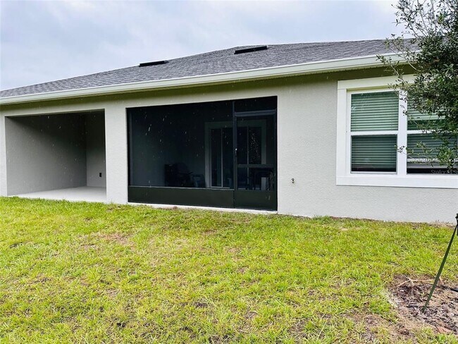 20025 Royal Tern Ct in Leesburg, FL - Building Photo - Building Photo