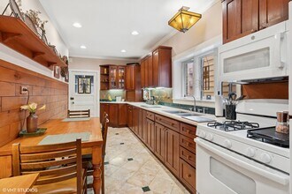 5146 N Leavitt St in Chicago, IL - Building Photo - Building Photo