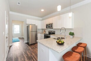 134 Riley Cir in Dawsonville, GA - Building Photo