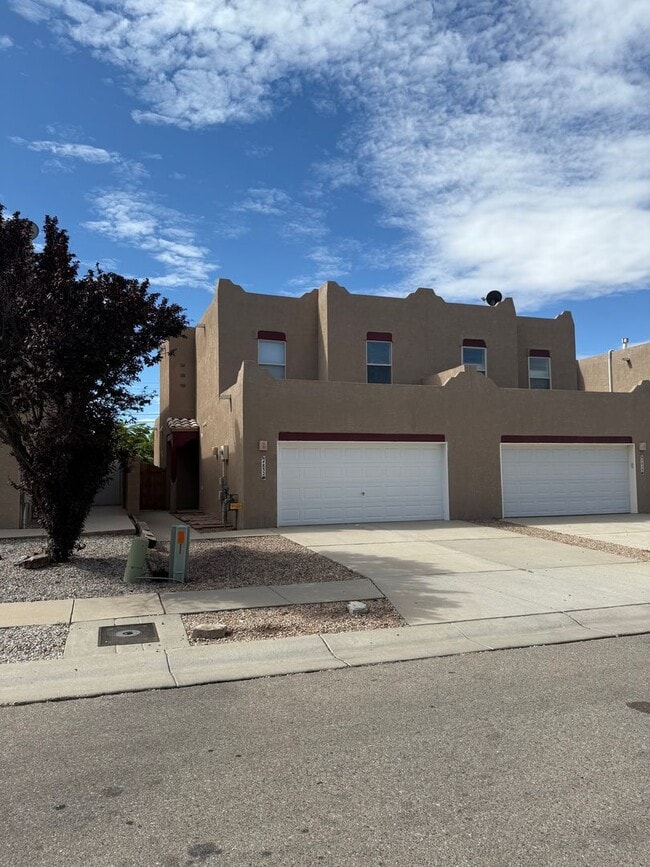 4832 Sun Cove Rd NE in Albuquerque, NM - Building Photo - Building Photo