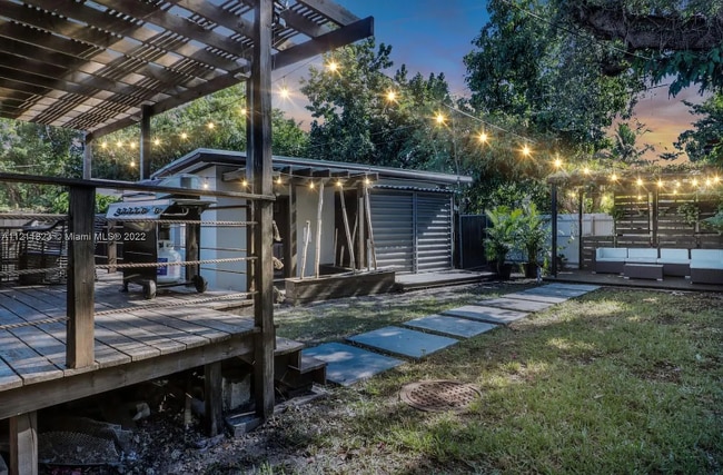 property at 242 NW 100th Terrace