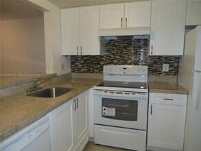 3836 NW 90th Ave, Unit 3836 in Sunrise, FL - Building Photo - Building Photo