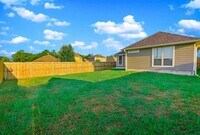 100 Brookside Dr photo'