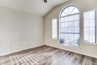 451 Appomattox Dr in Mesquite, TX - Building Photo - Building Photo