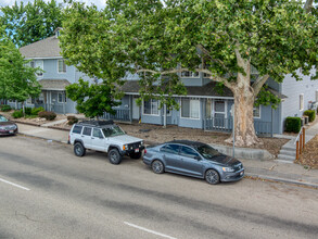 Maple Terrace Apartments in Weiser, ID - Building Photo - Building Photo