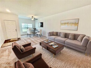 126 Fox Glen Trl in Jarrell, TX - Building Photo - Building Photo