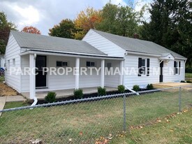 5601 E 31st St in Indianapolis, IN - Building Photo